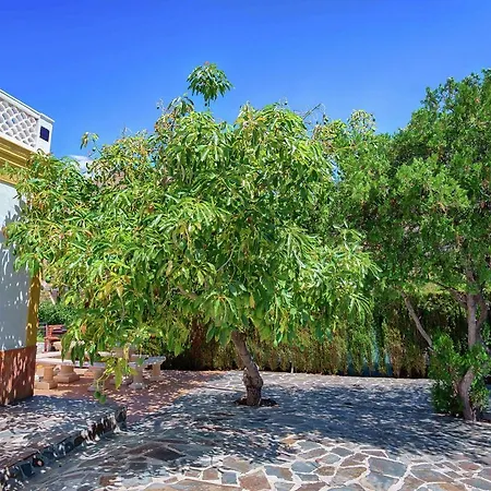 Bella Sirena Villa